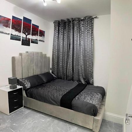 Entire 5 Star Luxury Whalley House Wifi Tv Luxury Burnley Exterior foto